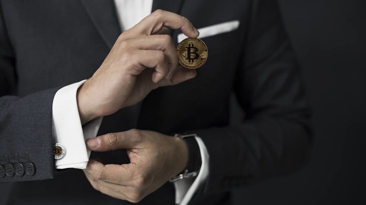 Como ficar milionário com bitcoin